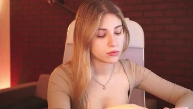 Thumbnail 3, elliecutes's Stream at Chaturbate, 1 month ago