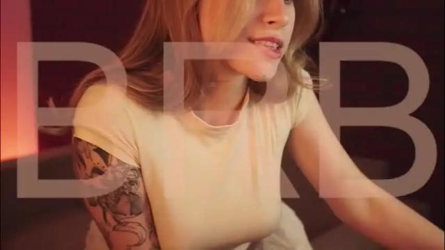 Image 4 of elliecutes Stream on Chaturbate on 21 days ago