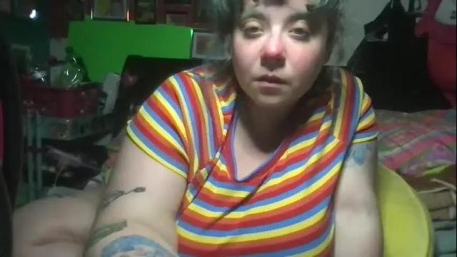 Image 2 of ellielouise11 Stream on Chaturbate on 1 month ago