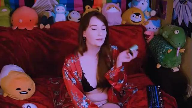 Image 6 of ellieobey Stream on Chaturbate on 16 days ago