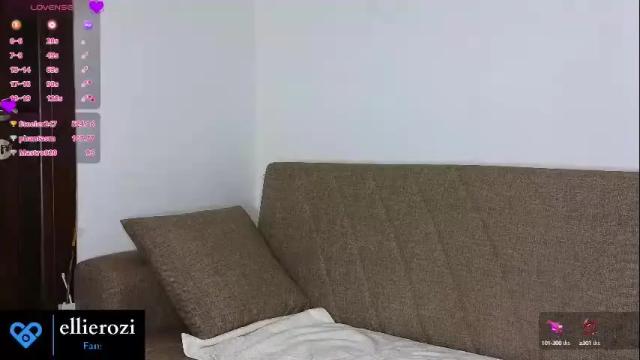 Image 8 of ellieroze Stream on Chaturbate on 1 month ago