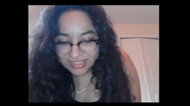Image 10 of elliewilliamsgf Stream on Chaturbate on 14 months ago