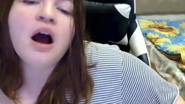 Image 4 of ellimol Stream on Chaturbate on 13 months ago