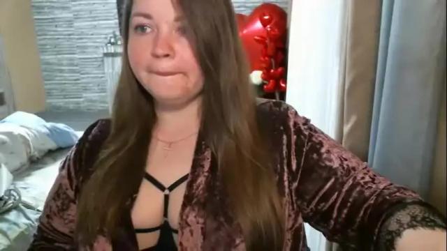 Image 8 of ellimol Stream on Chaturbate on 9 days ago