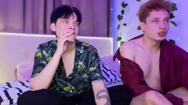 Thumbnail 3, elliott_morgan's Stream at Chaturbate, 14 months ago