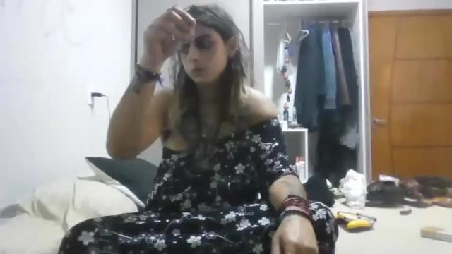 Image 10 of ellisari Stream on Chaturbate on 17 months ago