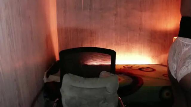 Image 6 of ellise_husson Stream on Chaturbate on 11 days ago