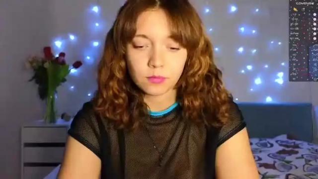 Image 8 of ellisunny Stream on Chaturbate on 15 months ago