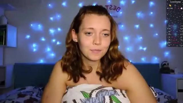 Image 3 of ellisunny Stream on Chaturbate on 14 months ago