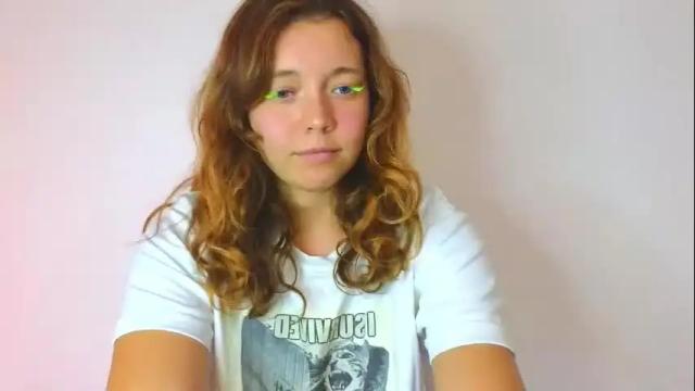 Image 6 of ellisunny Stream on Chaturbate on 2 months ago