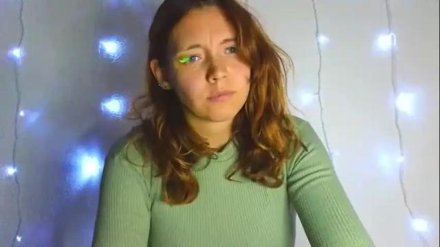 Image 2 of ellisunny Stream on Chaturbate on 2 months ago