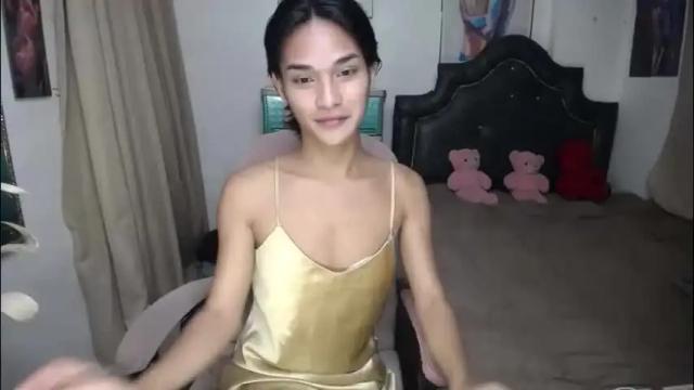 Image 6 of ellorrey Stream on Chaturbate on 3 months ago