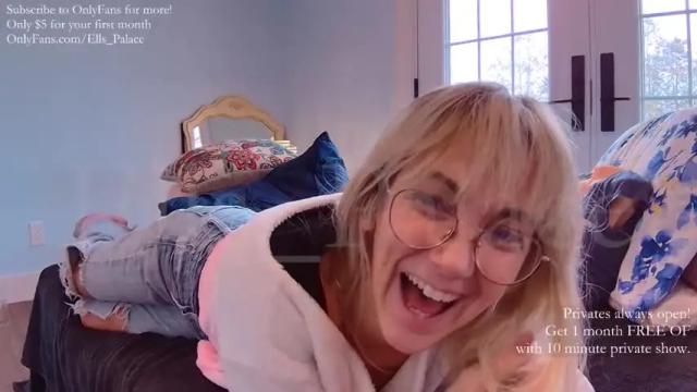 Image 7 of ells_palace Stream on Chaturbate on 17 months ago