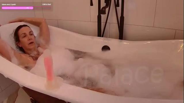 Thumbnail 3, ells_palace's Stream at Chaturbate, 1 month ago