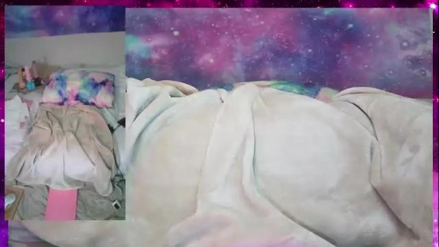 Thumbnail 1, elly_apples's Stream at Chaturbate, 2 months ago