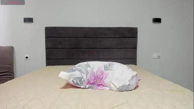 Thumbnail 1, elly_cute_'s Stream at Chaturbate, 27 days ago
