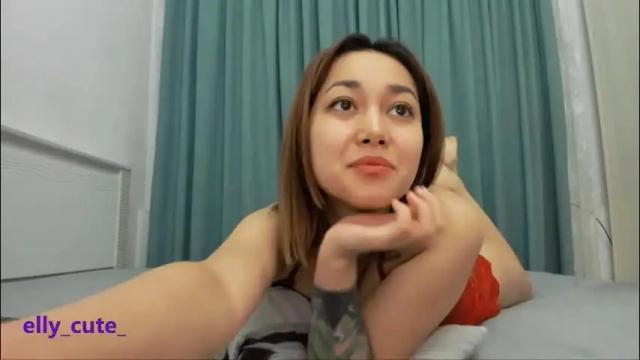 Image 8 of elly_cute_ Stream on Chaturbate on 1 month ago