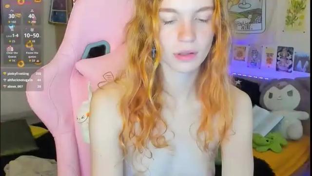 Image 12 of elly_milas Stream on Chaturbate on 1 month ago