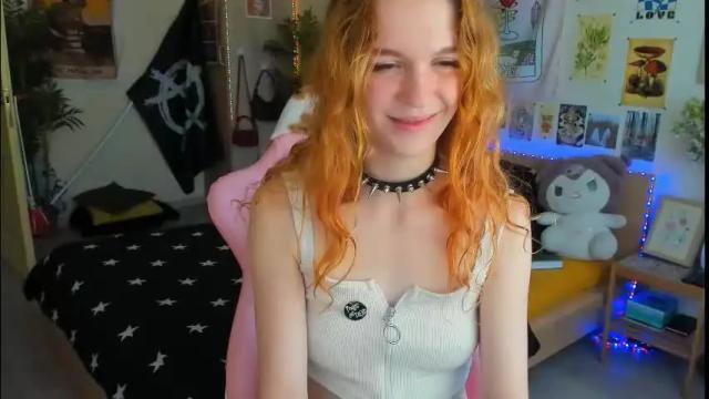Image 11 of elly_milas Stream on Chaturbate on 1 month ago