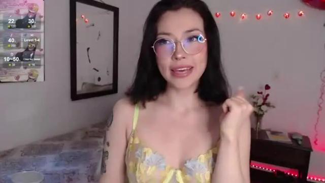 Image 10 of elly_uwuw Stream on Chaturbate on 20 months ago