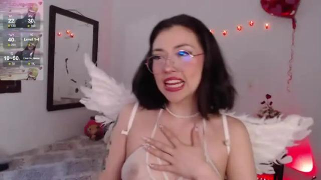 Thumbnail 2, elly_uwuw's Stream at Chaturbate, 20 months ago