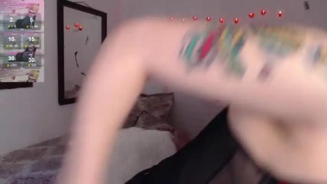 Image 4 of elly_uwuw Stream on Chaturbate on 20 months ago