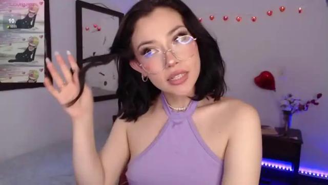Image 12 of elly_uwuw Stream on Chaturbate on 20 months ago
