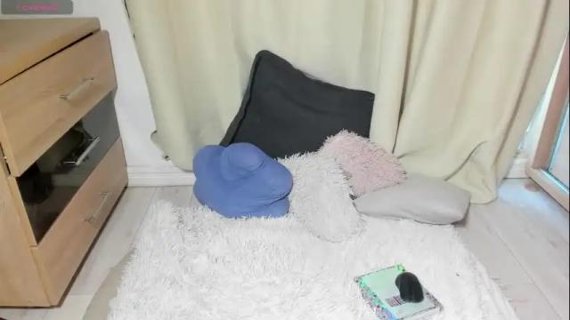 Thumbnail 1, ellyslimdoll's Stream at Chaturbate, 4 months ago