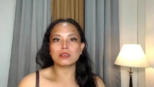 Image 8 of elma_lyn Stream on Chaturbate on 20 months ago