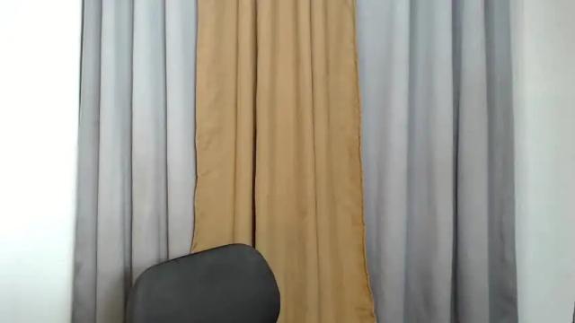 Image 2 of elma_lyn Stream on Chaturbate on 20 months ago