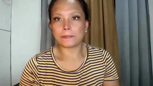 Image 3 of elma_lyn Stream on Chaturbate on 20 months ago