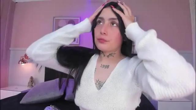 Thumbnail 1, elodie_walker's Stream at Chaturbate, 1 month ago