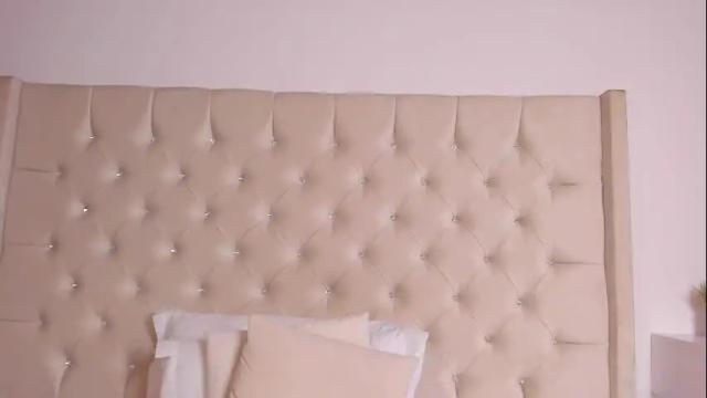 Image 8 of eloisa_cleavage_ Stream on Chaturbate on 1 month ago