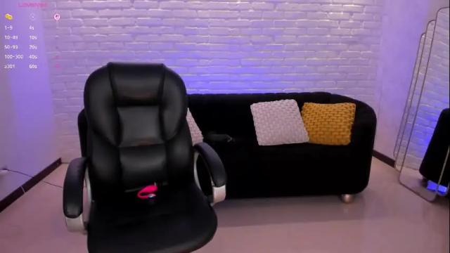 Image 6 of eloisaolivero Stream on Chaturbate on 6 days ago