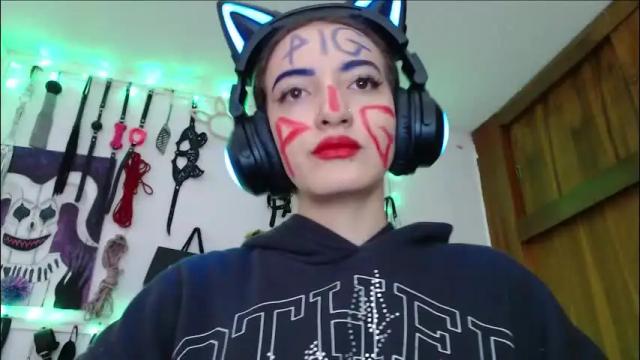 Image 4 of eloise_brown_ Stream on Chaturbate on 1 month ago