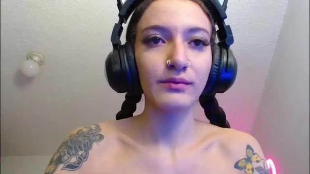 Image 7 of eloise_brown_ Stream on Chaturbate on 19 days ago