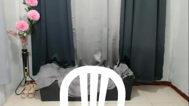 Image 12 of elora_charming Stream on Chaturbate on 1 month ago