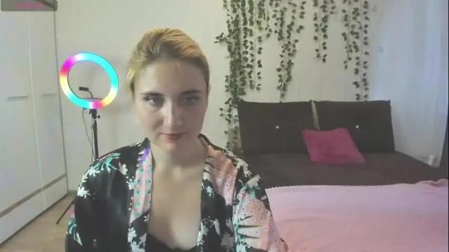 Thumbnail 3, elsa_hot_here's Stream at Chaturbate, 2 months ago