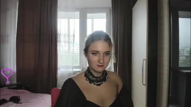 Image 11 of elsa_hot_here Stream on Chaturbate on 4 months ago