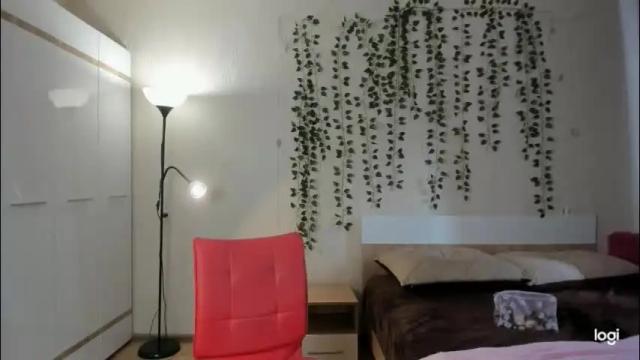 Image 12 of elsa_hot_here Stream on Chaturbate on 4 months ago