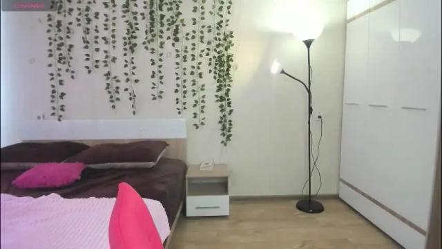 Image 6 of elsa_hot_here Stream on Chaturbate on 4 months ago