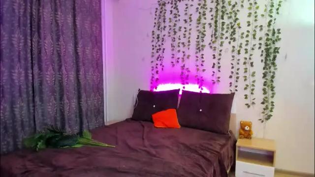 Image 10 of elsa_hot_here Stream on Chaturbate on 2 months ago