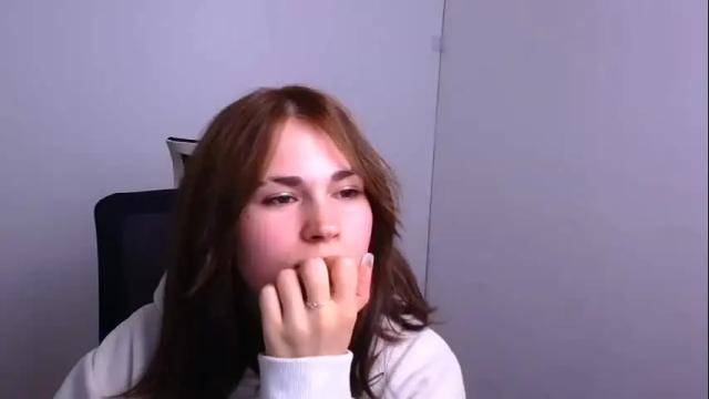 Image 6 of elsa_mur Stream on Chaturbate on 15 months ago