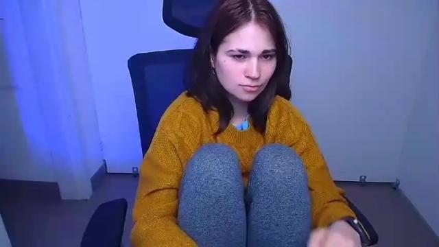 Image 3 of elsa_mur Stream on Chaturbate on 15 months ago