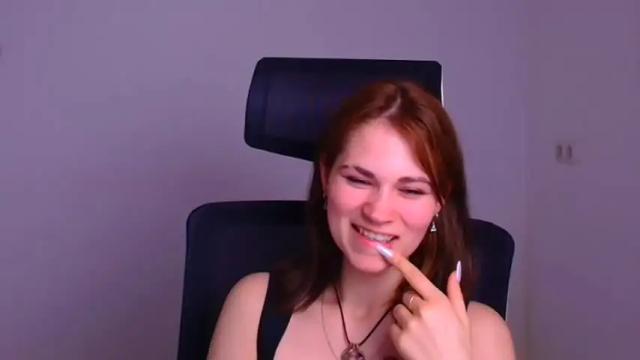Image 8 of elsa_mur Stream on Chaturbate on 14 months ago