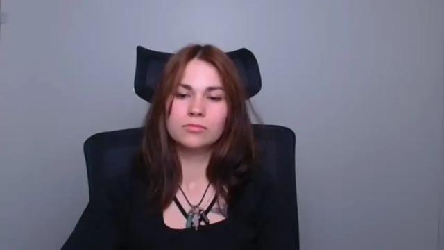 Image 11 of elsa_mur Stream on Chaturbate on 14 months ago