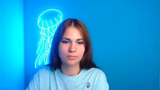 Image 3 of elsa_mur Stream on Chaturbate on 15 months ago