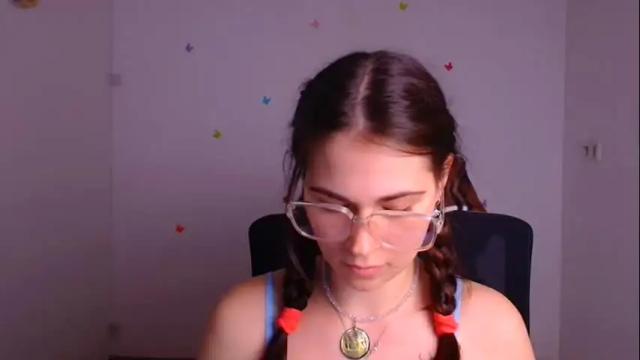 Image 12 of elsa_mur Stream on Chaturbate on 1 month ago