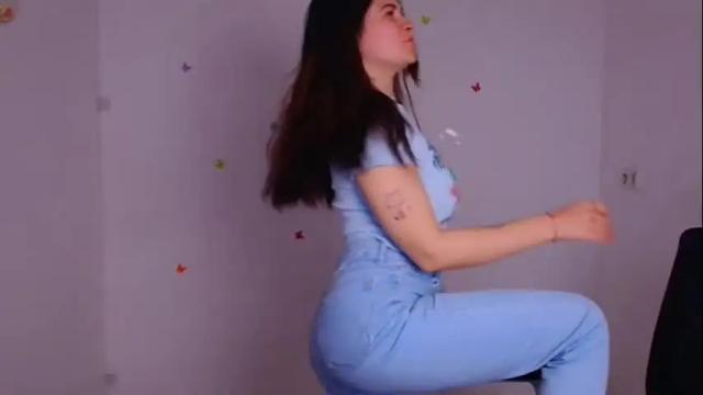 Image 7 of elsa_mur Stream on Chaturbate on 1 month ago
