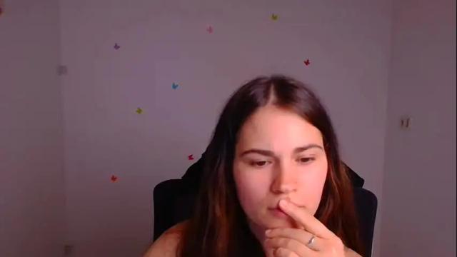 Image 10 of elsa_mur Stream on Chaturbate on 1 month ago